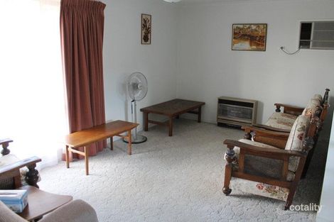 Property photo of 1/26 Clifton Drive Bacchus Marsh VIC 3340