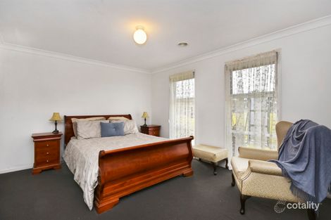 Property photo of 7 Mountainview Terrace Keysborough VIC 3173