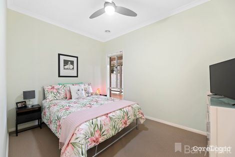 Property photo of 47 Pepper Crescent Drouin VIC 3818