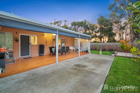Property photo of 47 Pepper Crescent Drouin VIC 3818