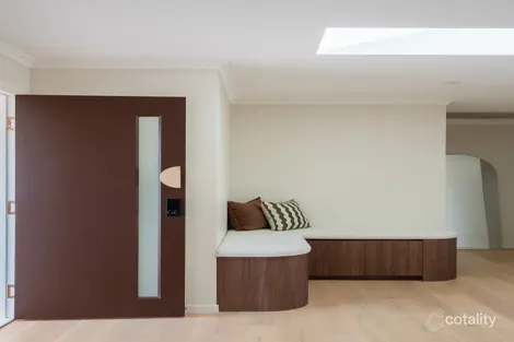 Property photo of 4 Haylett Court Tallai QLD 4213