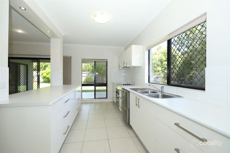 Property photo of 10 Pollock Close Bentley Park QLD 4869