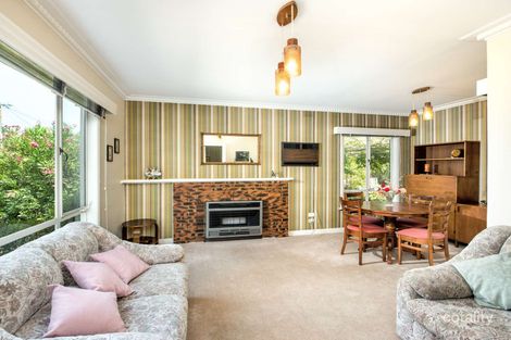 Property photo of 37 Wellard Road Box Hill South VIC 3128