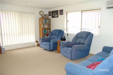 Property photo of 10 Pembridge Circuit Urraween QLD 4655