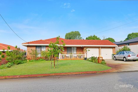 Property photo of 4 Staveley Place Innaloo WA 6018