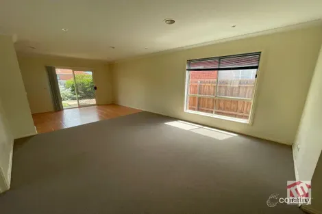 Property photo of 13 Ruby Place Werribee VIC 3030