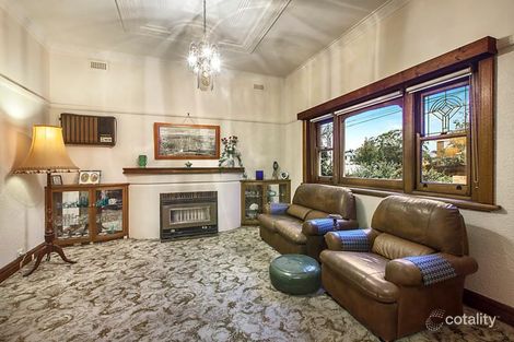 Property photo of 556 Centre Road Bentleigh VIC 3204