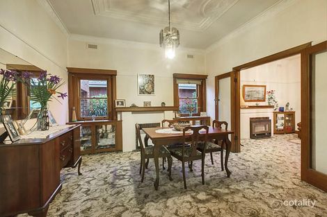 Property photo of 556 Centre Road Bentleigh VIC 3204