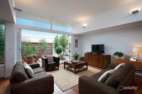 Property photo of 26 Broomfield Road Hawthorn East VIC 3123