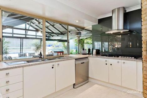 Property photo of 18 Korel Place Sorrento WA 6020