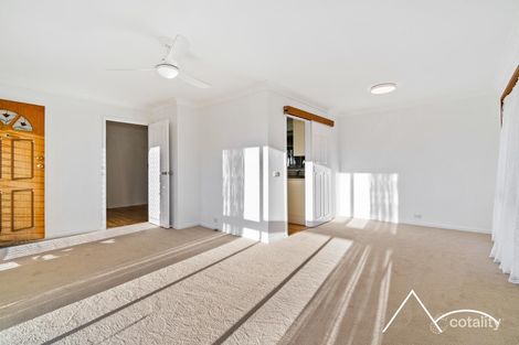 Property photo of 7 Biddy Place Ambarvale NSW 2560