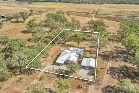 360 Carneys Creek Rd, Croftby, QLD 4310