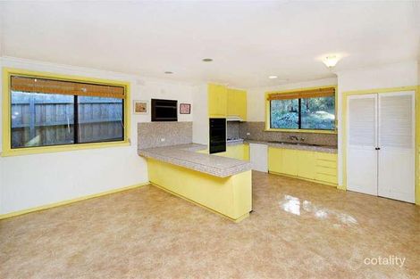 Property photo of 16 Lorraine Parade Viewbank VIC 3084