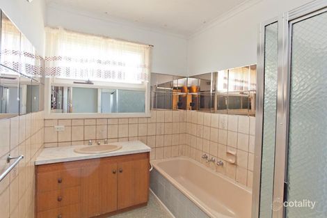 Property photo of 26 Park Street Wendouree VIC 3355