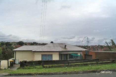 Property photo of 1 Buena Vista Avenue Lake Heights NSW 2502