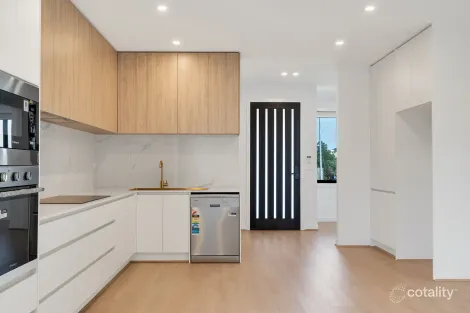 Property photo of 8 Pioneer Way Mickleham VIC 3064