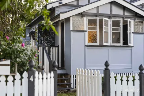 Property photo of 4 Atkinson Street South Toowoomba QLD 4350