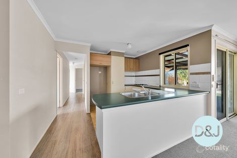 Property photo of 42 Bellbrae Crescent Cranbourne West VIC 3977