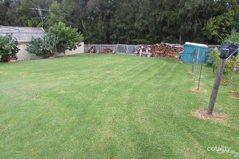 Property photo of 4 Brou Court Dalmeny NSW 2546