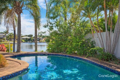 Property photo of 5 Crestmore Court Mermaid Waters QLD 4218