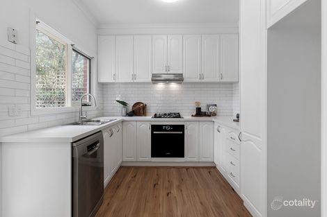 Property photo of 3/8 Napier Crescent Essendon VIC 3040