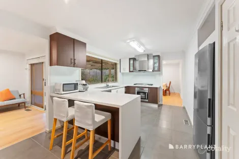 Property photo of 19 Milpera Crescent Wantirna VIC 3152