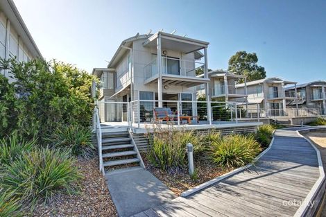 6/15 Mitchell St, Paynesville, VIC 3880