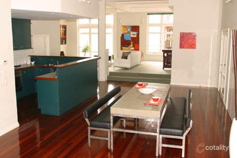 Property photo of 8/30 Oliver Lane Melbourne VIC 3000
