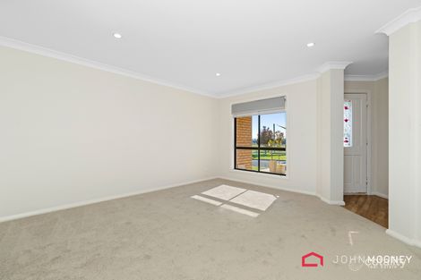 Property photo of 6 Bedervale Street Bourkelands NSW 2650
