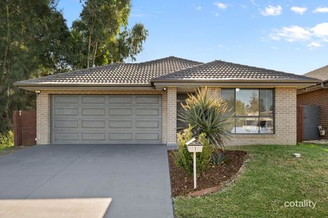 Property photo of 1 McKeachie Drive Aberglasslyn NSW 2320