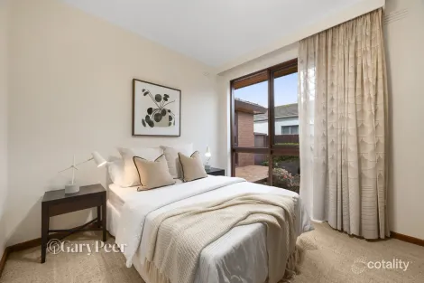 Property photo of 11 Harcourt Avenue Caulfield VIC 3162
