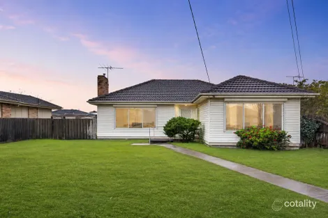 8 Croydon Ave, Deer Park, VIC 3023