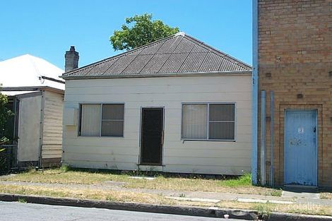 19 Bennett St, Hamilton, NSW 2303