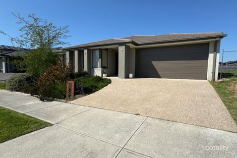 7 Luster Cct, Cranbourne South, VIC 3977