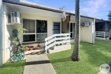 Property photo of 2/41 Roberts Street Hermit Park QLD 4812