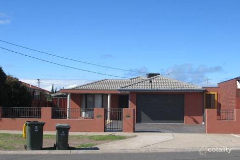 18 Woodyard Ct, Altona Meadows, VIC 3028