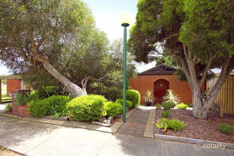 Property photo of 28 Oakwood Drive Keysborough VIC 3173
