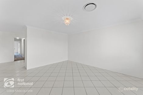 Property photo of 1/54 Hilldale Drive Cameron Park NSW 2285