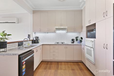 Property photo of 33 Gloucester Crescent Dapto NSW 2530