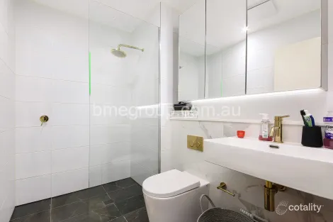 Property photo of 10007/16 Amalfi Drive Wentworth Point NSW 2127