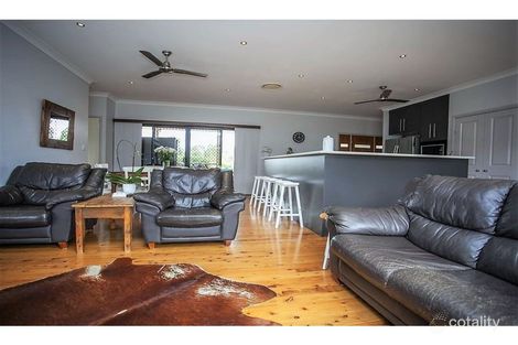 Property photo of 74 Ainsworth Street Chinchilla QLD 4413