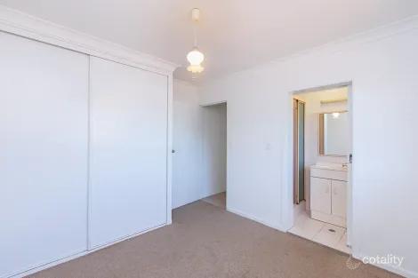 Property photo of 137 Baines Street Kangaroo Point QLD 4169