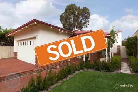 18 Duckett Dr, Manning, WA 6152