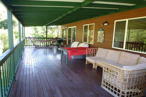 Property photo of 40 Watersedge Avenue Basin View NSW 2540