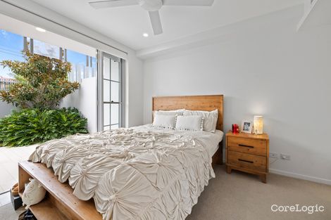 Property photo of 113/45 Shakespeare Street Coorparoo QLD 4151