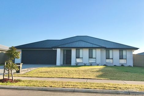 Property photo of 38 Portabello Crescent Thornton NSW 2322