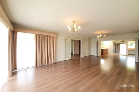 35 Stocks Rd, Mount Waverley, VIC 3149