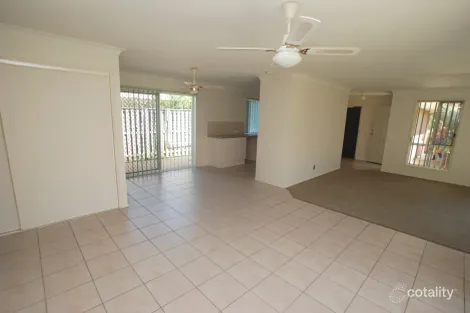 Property photo of 17 Petunia Close Fitzgibbon QLD 4018