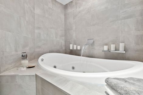 Property photo of 68A Kananook Avenue Seaford VIC 3198