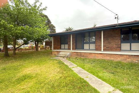 7 Queenborough St, Nowra, NSW 2541